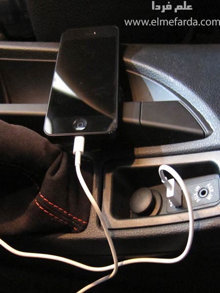 شارژ کردن گوشی داخل ماشین
