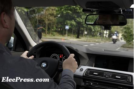 BMW smart alert